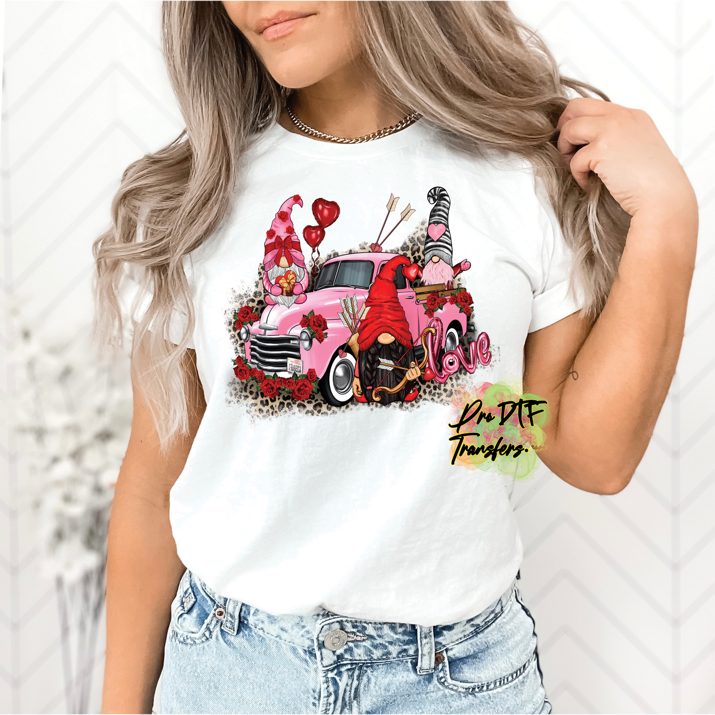 VD241 Gnome Pink Truck Love Full Color Transfer - Pro DTF Transfers